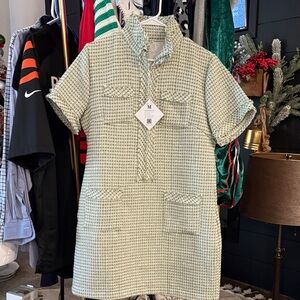 Chic Green Houndstooth Dress